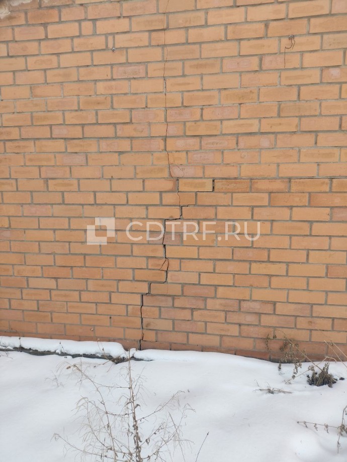 Нежилое здание (строение с земельным участком) Юдина ИС