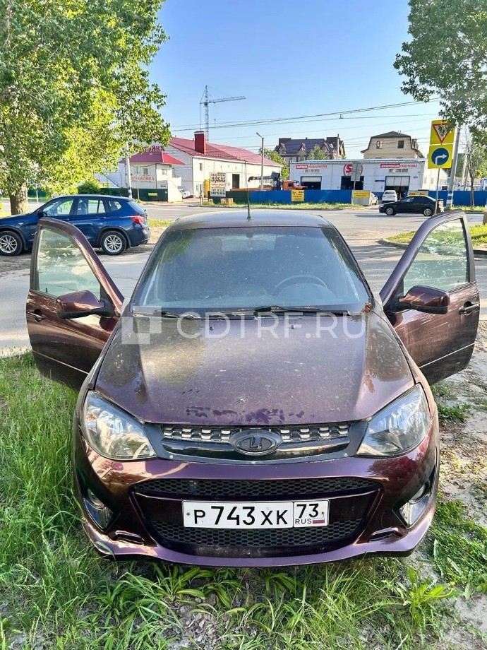 Легковой автомобиль, марка: LADA, модель: 219220 LADA KALINA. Должник Саймакова Э.А.