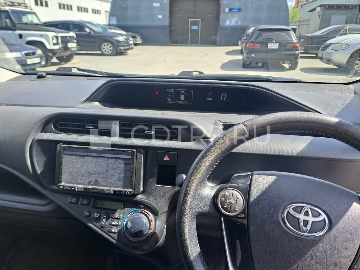 Легковой автомобиль TOYOTA AQUA HYBRID 2017гв NHP106694763