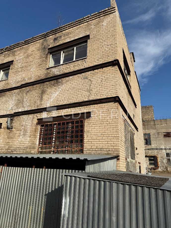 Здание (склад), площадь 1264.3 кв. м., назначение: Нежилое, количество этажей: 2,...