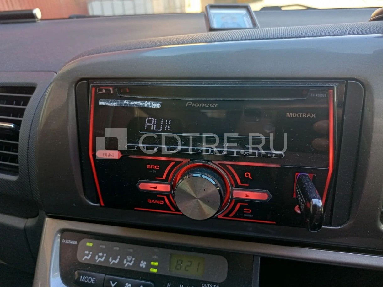 Автомобиль TOYOTA WISH, год выпуска: 2003