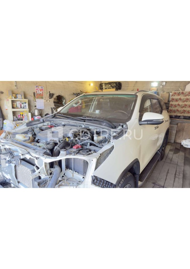 Лот №1 Автомобиль марки Toyota Fortuner, VIN: MR0HA3FS300062651, 2019 года выпуска.