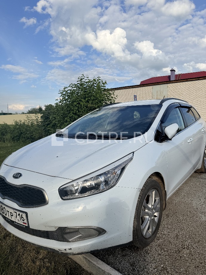 Автомобиль, марка, модель: Kia Ceed; Год выпуска: 2014;