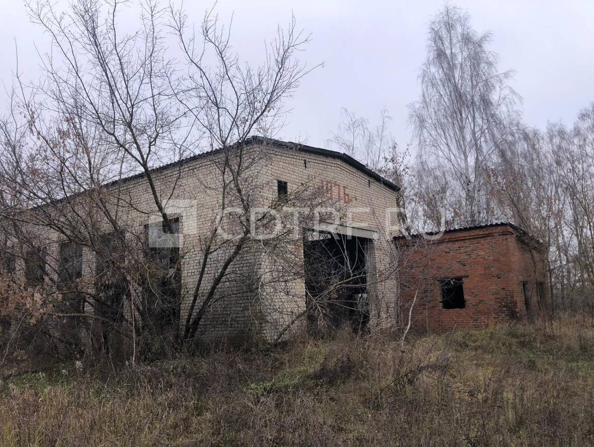 Здание - ремонтная мастерская, 538,6 кв.м., Брянская обл., д. Случок. Лот №1