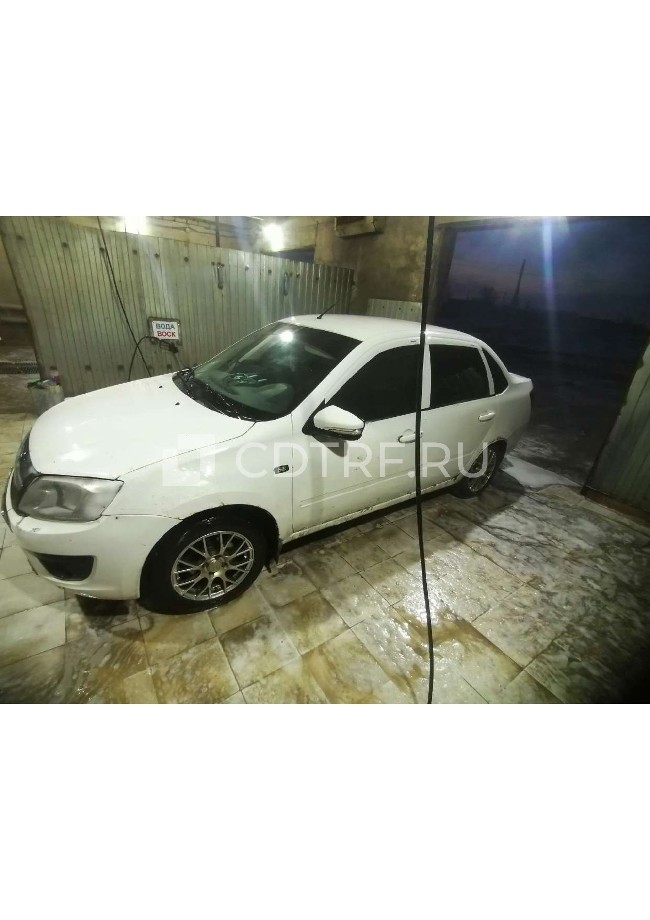 Автомобиль Lada Granta