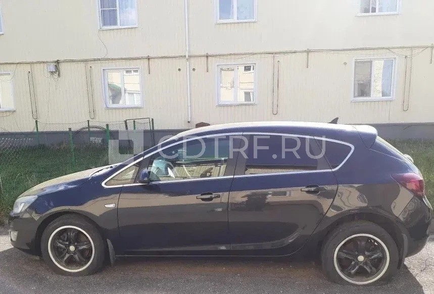 Автомобиль OPEL ASTRA 2010 года выпуска, VIN XUFPE6DJ8A3012541