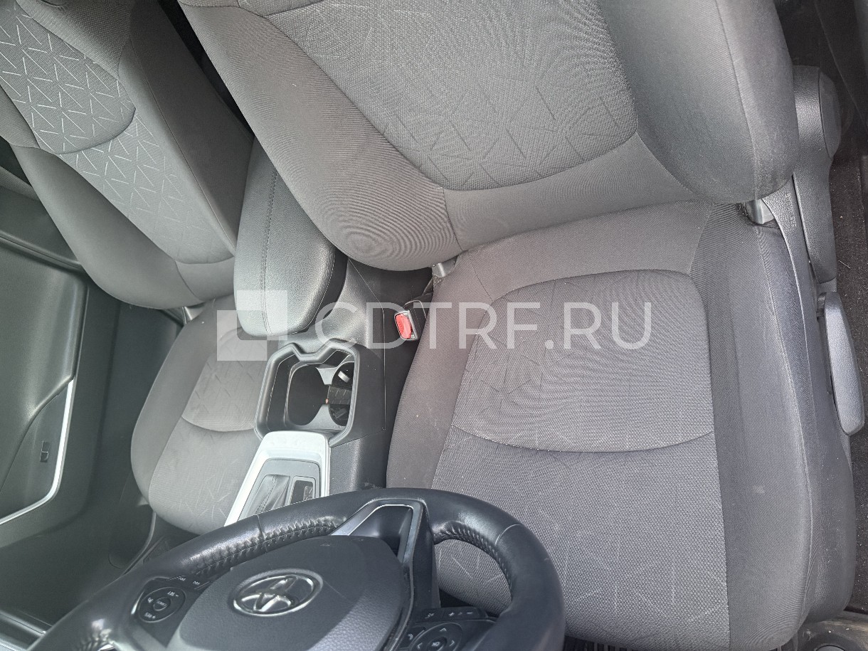 Автомобиль Toyota RAV 4, 2021 гв, VIN XW7R43FV00S038664, цвет коричневый, с комплектом шин