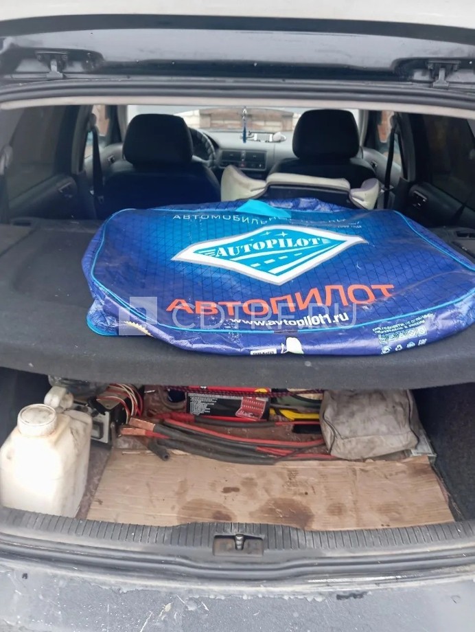 Автомобиль Volkswagen golf 1998 г.в.