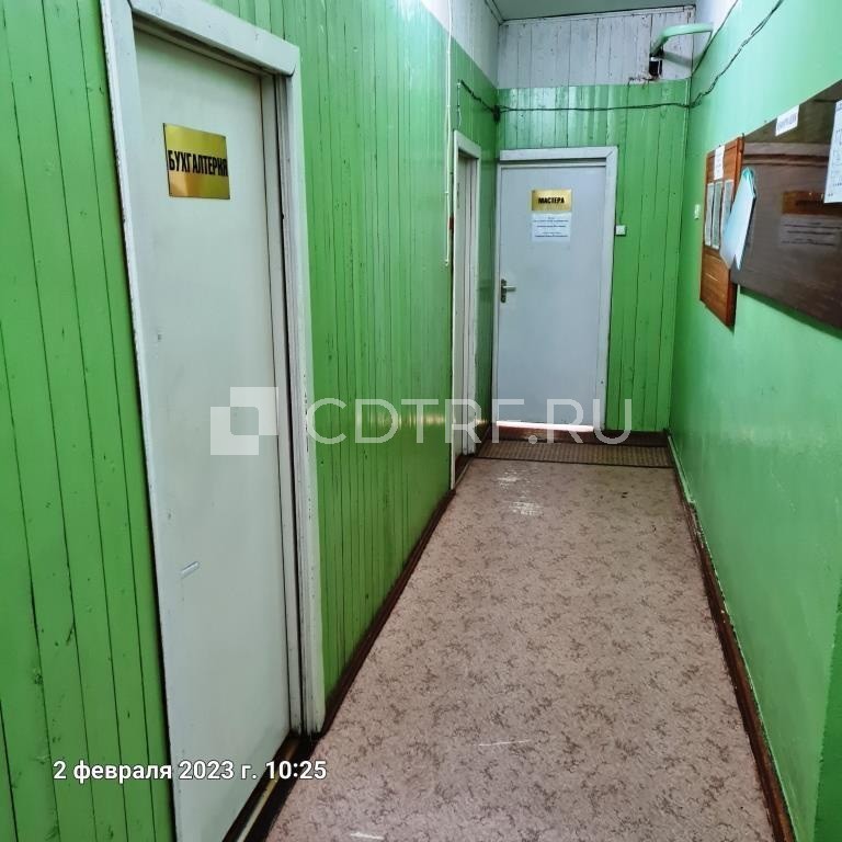 Нежилое здание 366,1 кв.м в Ленинградской обл., г.п. Никольский, ул. Комсомольская, 2а