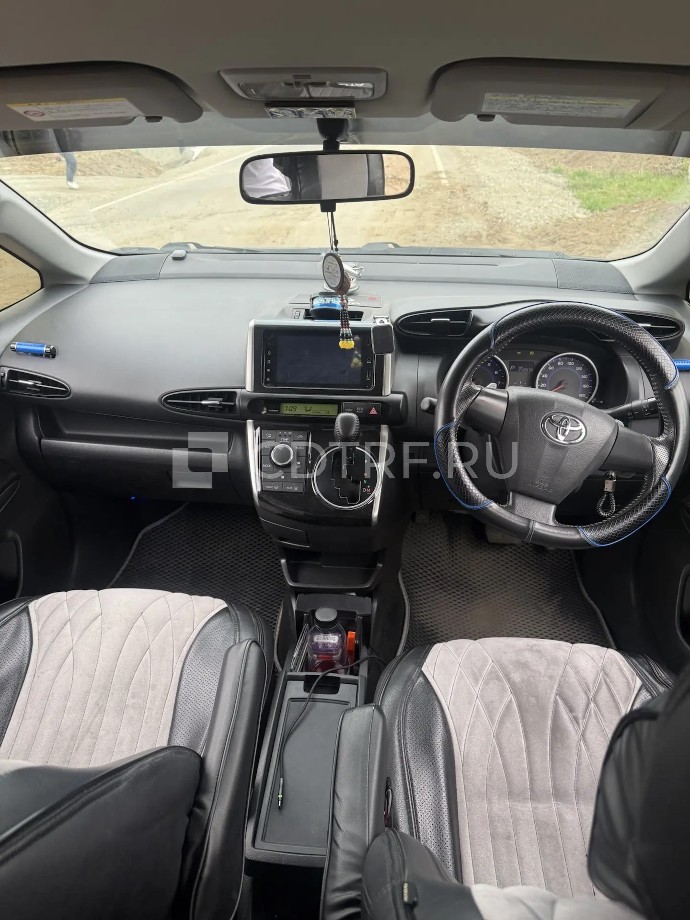 Торги по продаже транспортного средства: TOYOTA WISH, 2012, г.в., кузов ZGE20-0144638,