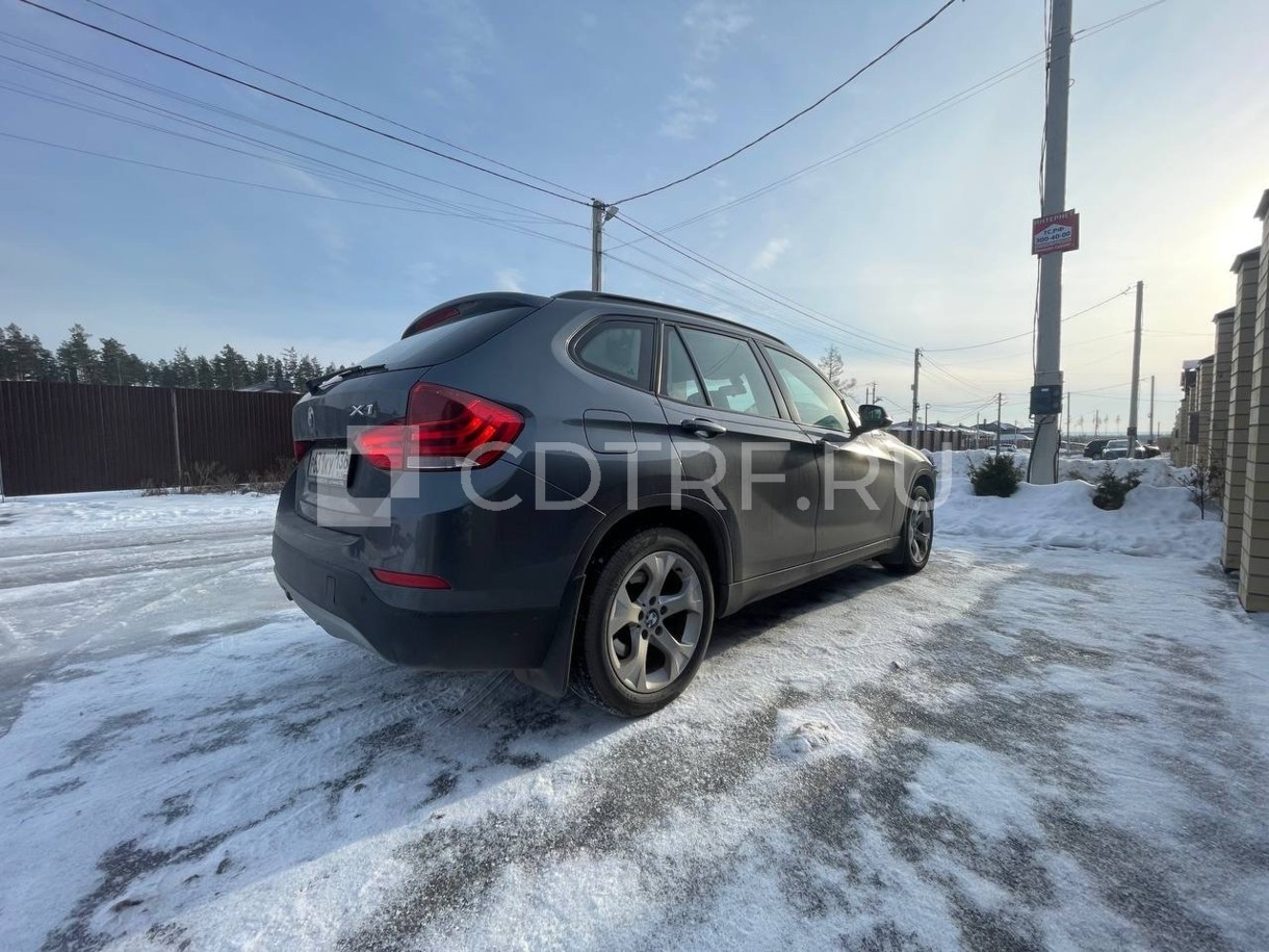 Автомобиль BMW X1 XDRIVE 201 2014 г.в., VIN X4XVM99490VY80836, в залоге ПАО ВТБ Банк