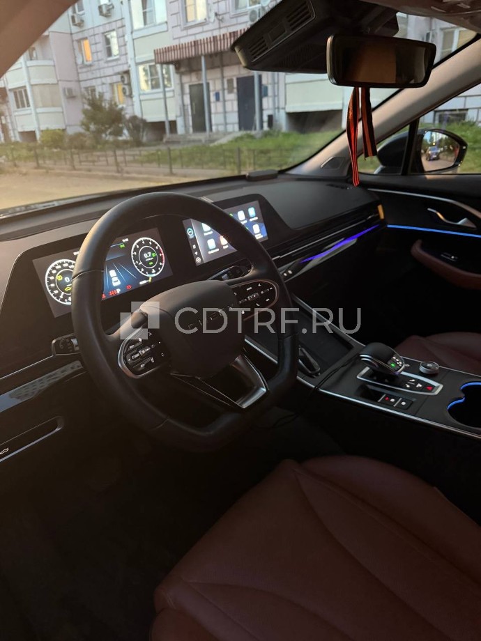 Автомобиль Omoda C5, 2023 г.в., VIN: LVVDB21B6PD116853. Находится в залоге у Банка ВТБ (ПА