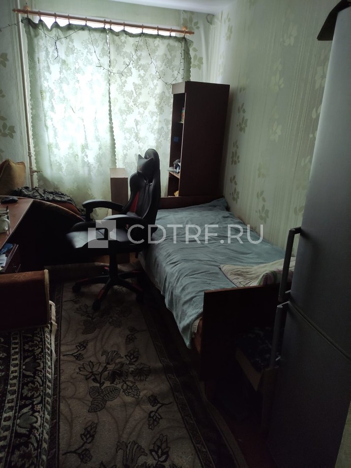 1/4 доли в квартире, площадью 43,8 кв.м.,Кировская обл., п.Андреевский, должник Яковлев АЮ