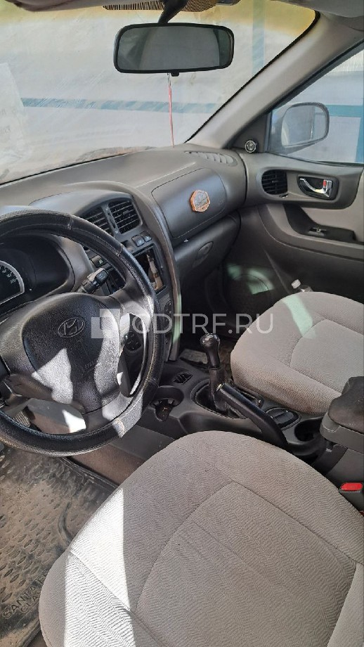 Транспортное средство: Hyundai Santa Fe