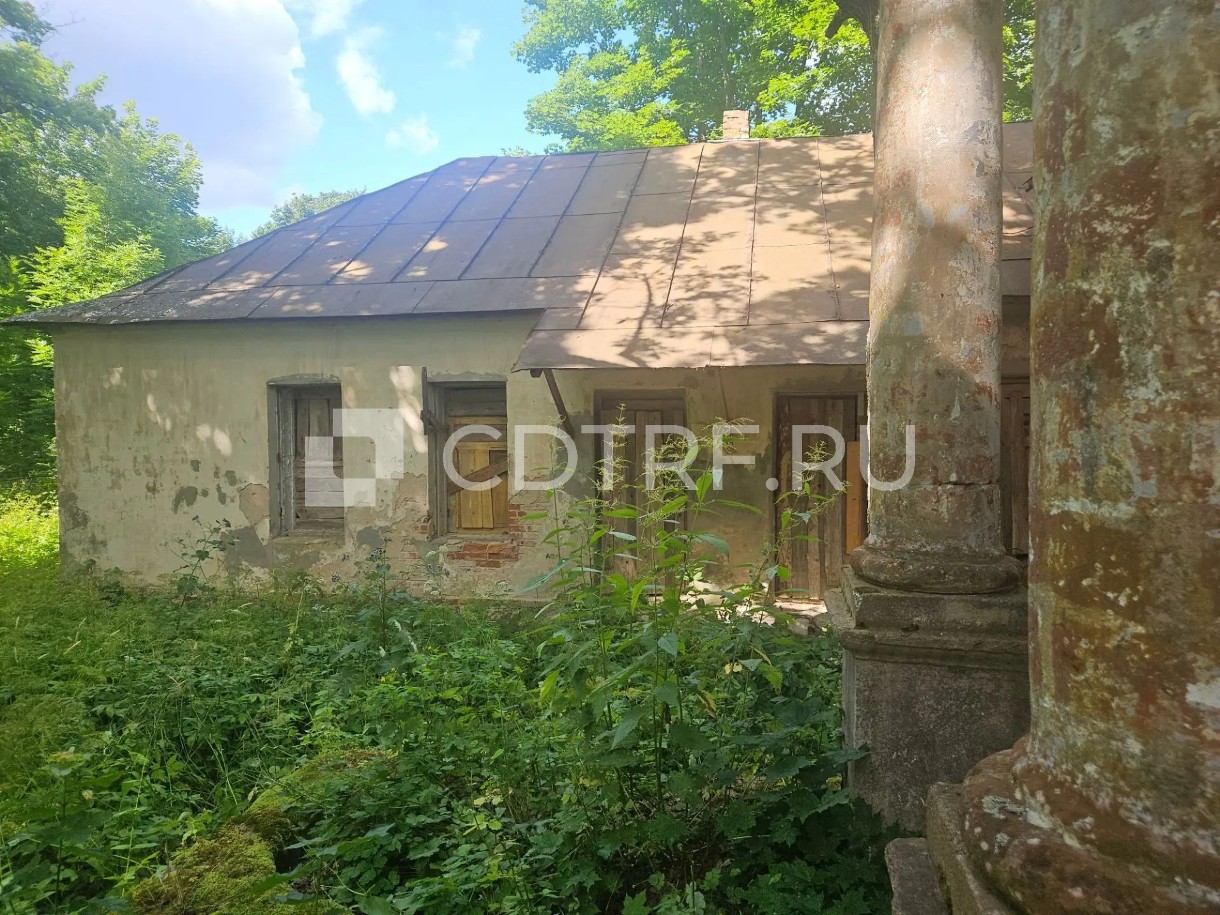 Продажа усадьбы "Нижние Дубровки" в Псковской области