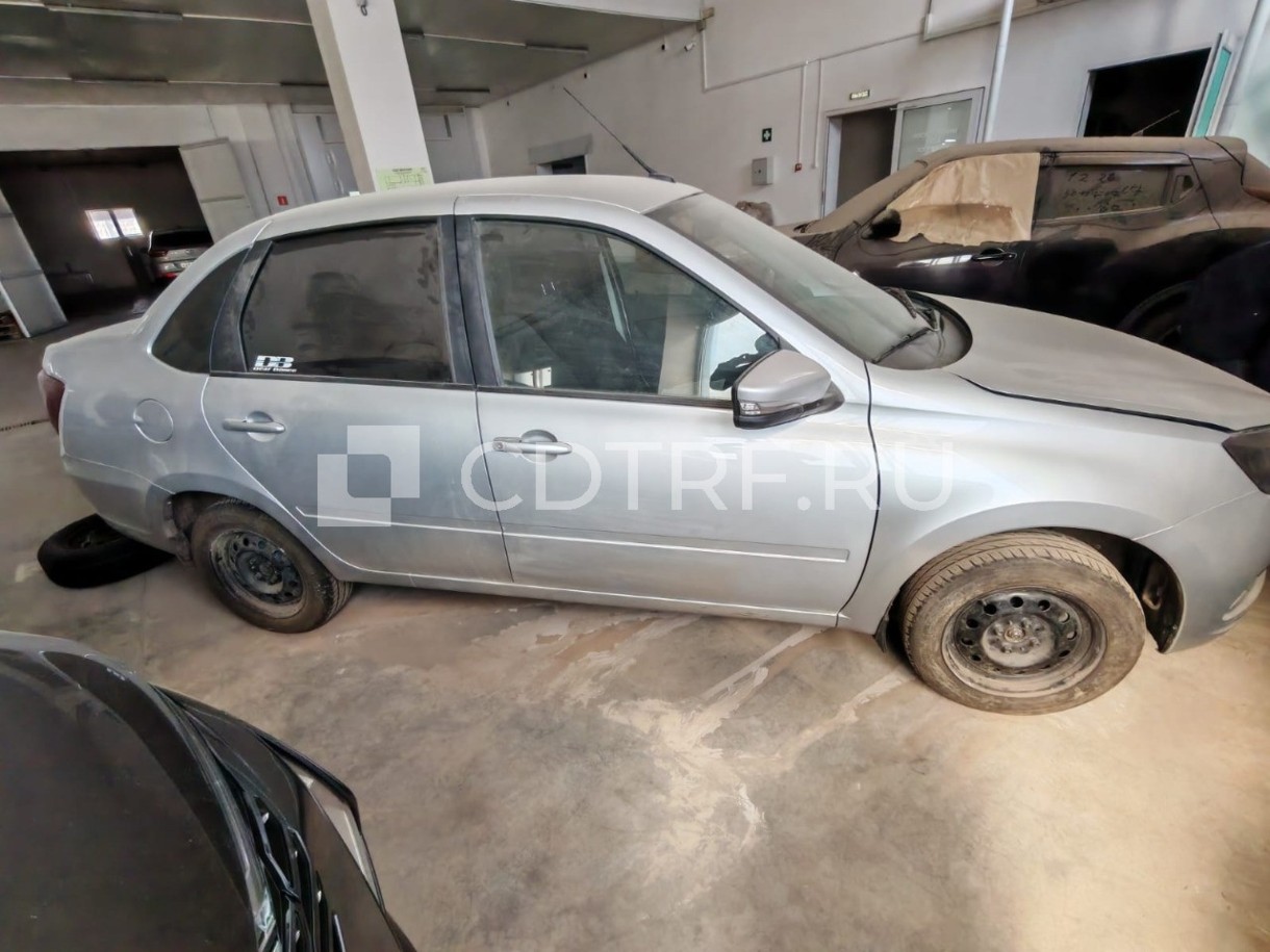 Автомобиль LADA Granta, 2023 года выпуска, VIN: XTA219040R1005070