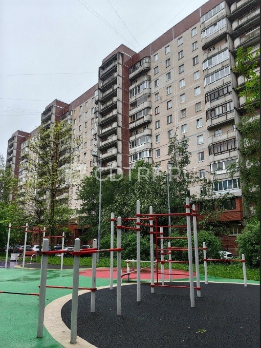 Квартира 74,2 кв.м в г. Санкт-Петербург, пр-кт Комендантский, д. 35