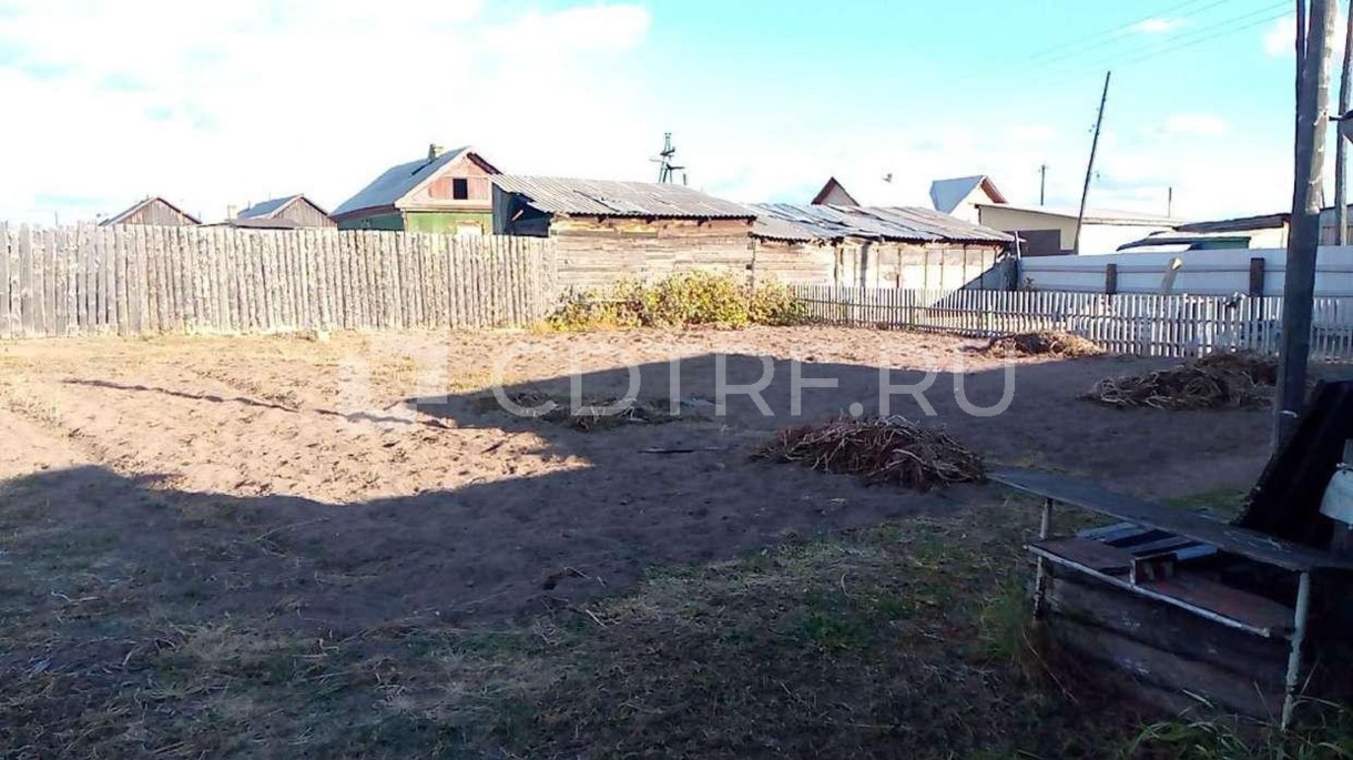 Земельный участок, площадь 873+/-10.34 кв.м., кадастровый номер: 03:06:220164:146