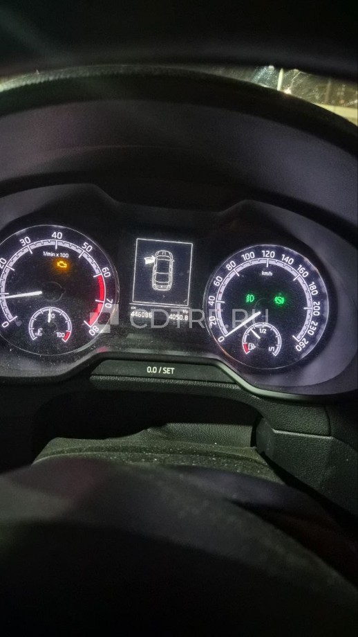 Автомобиль Skoda Octavia (VIN) XW8AN2NE3KH009743, 2018г.в., цвет белый, г.р.з. Е705СЕ156