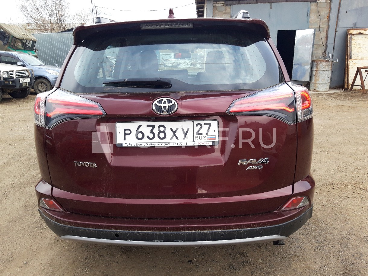 Автомобиль Toyota RAV4 год выпуска: 2017