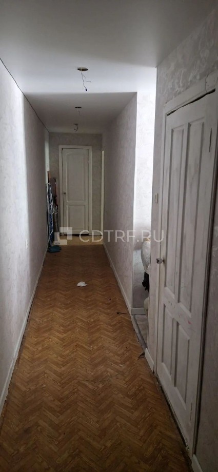Должник Ахмедова М.Э. Квартира общей площадью 43,8 кв.м.