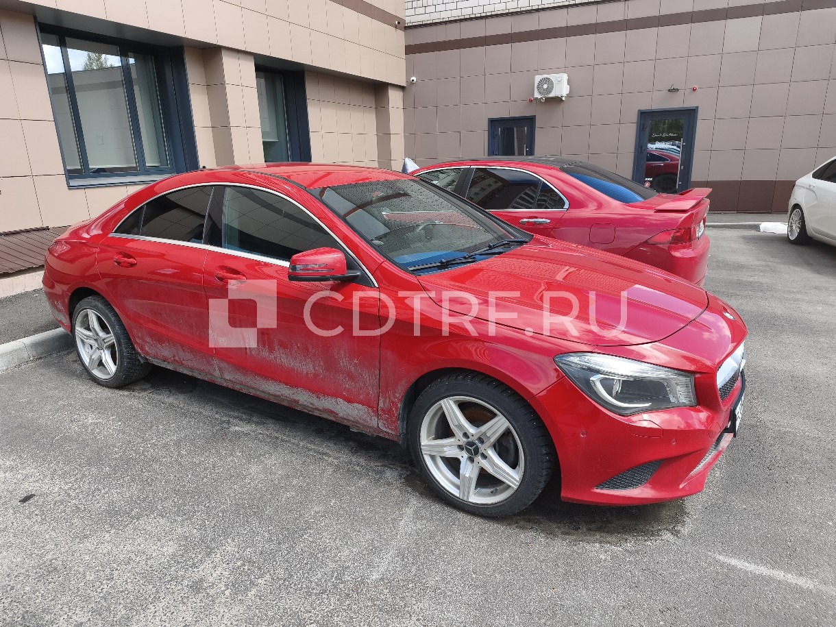 Автомобиль MERCEDES-BENZ CLA200, 2015 г.в., VIN: WDD1173431N199296, цвет красный.
