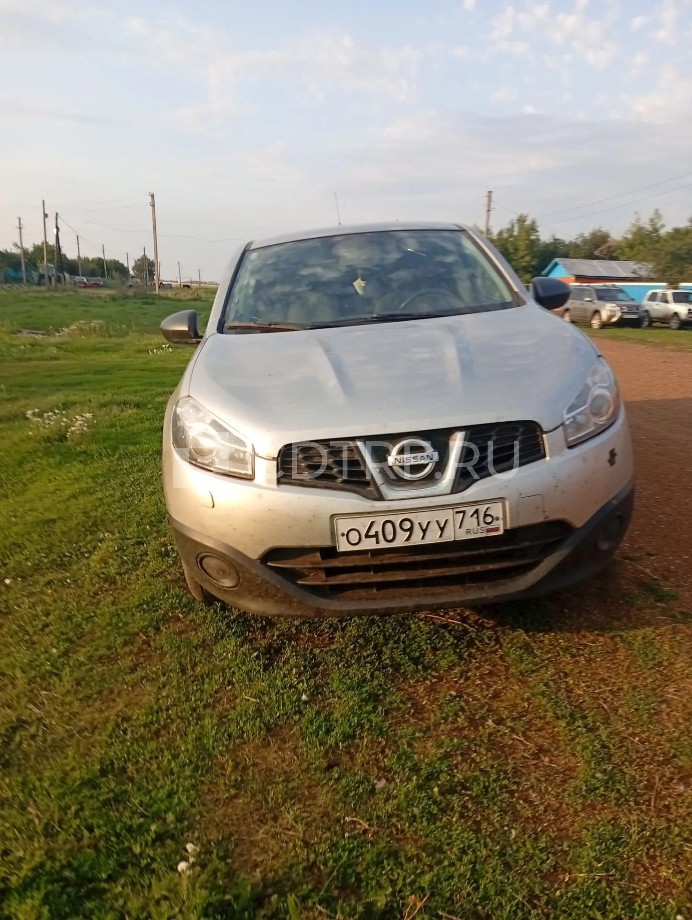 Легковой автомобиль: NISSAN Qashqai, 2012 г.в., цвет: серебристый. Должник: Лысенко О.А.