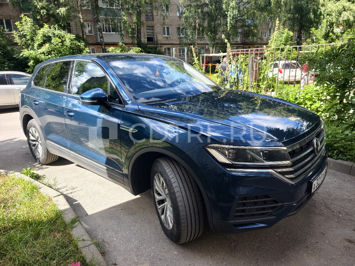 Автомобиль VOLKSWAGEN TOUAREG, 2019 г.в., VIN: WVGZZZCRZLD010039, грз: А321ТК62