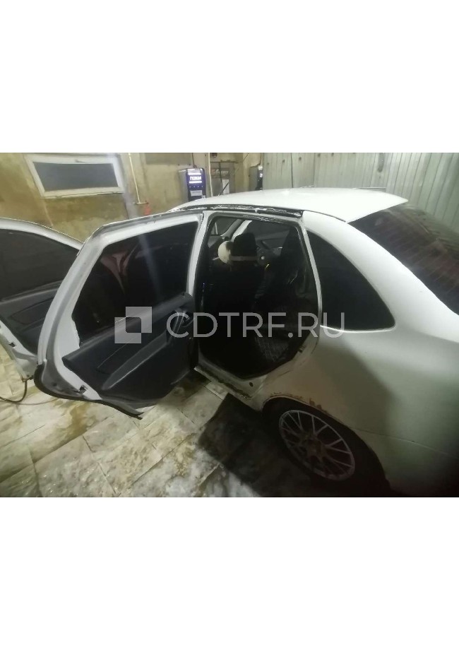 Автомобиль Lada Granta