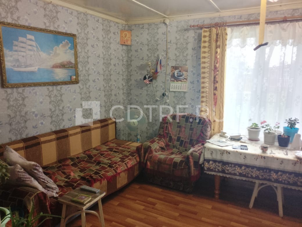 Жилой дом 1/3 доли и земельный участок 1/3 доли в Вологодской области
