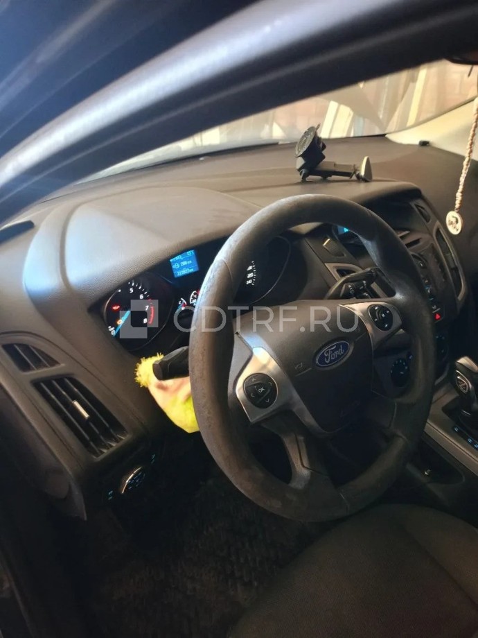 Легковой автомобиль, марка: Ford Focus, год изготовления: 2012, цвет: темно-серый