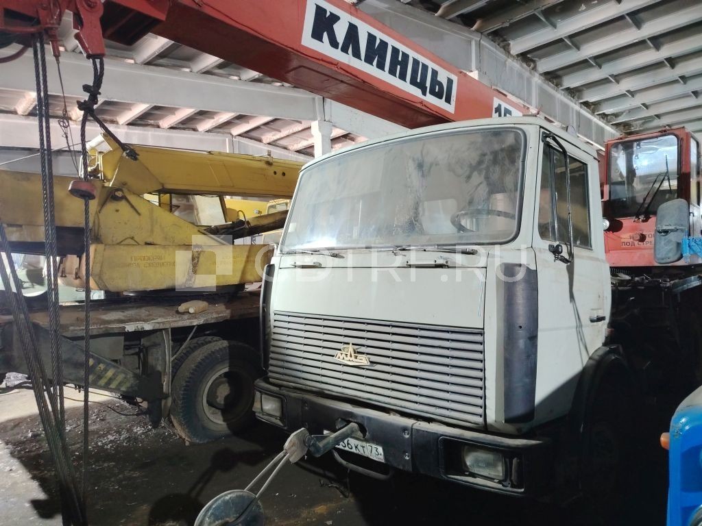 Лот №18- Кран автомобильный КС35719-5 на шасси МАЗ-5337, 2002 г.вып., рег.знак К636КТ73