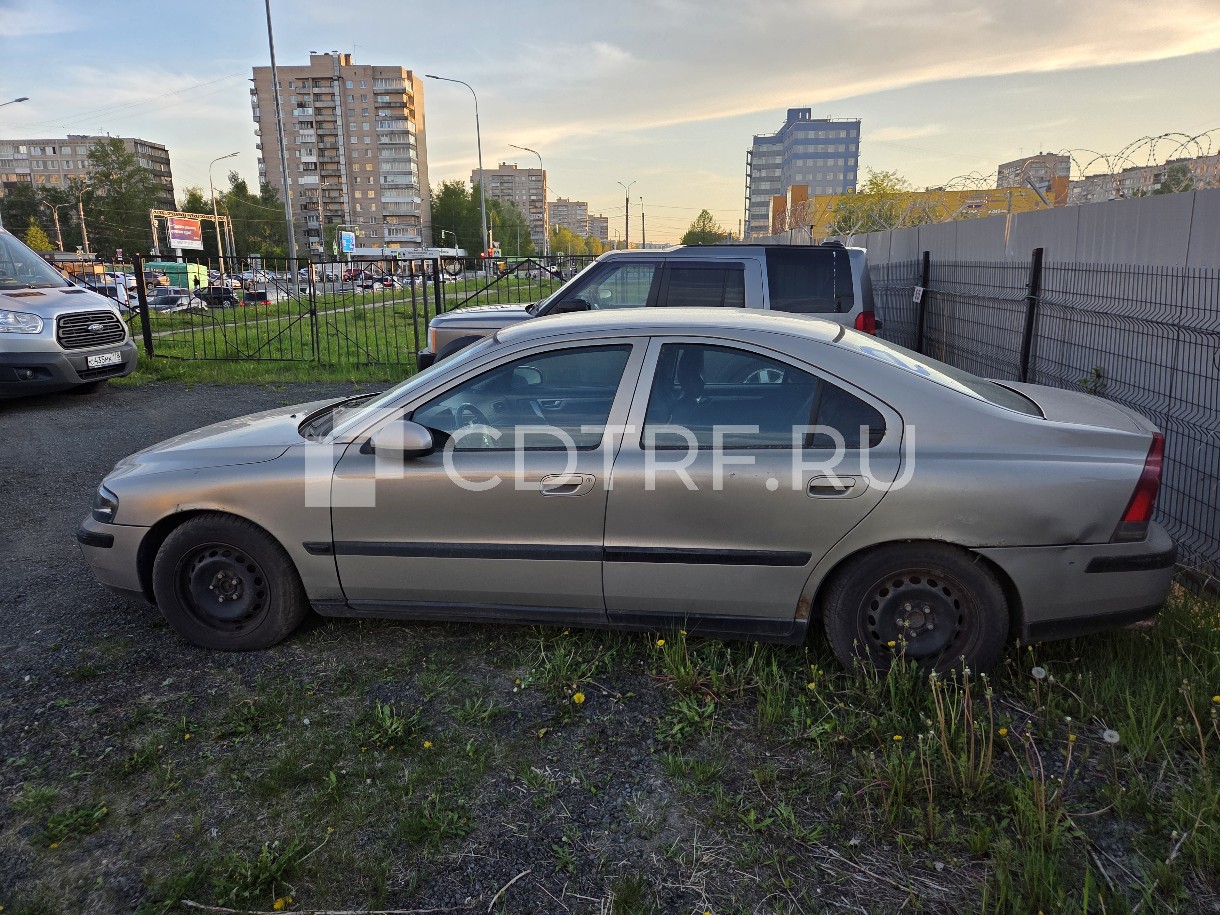 Насакин А. А. Лот №1 - Автомобиль VOLVO S60 2003 г.в.