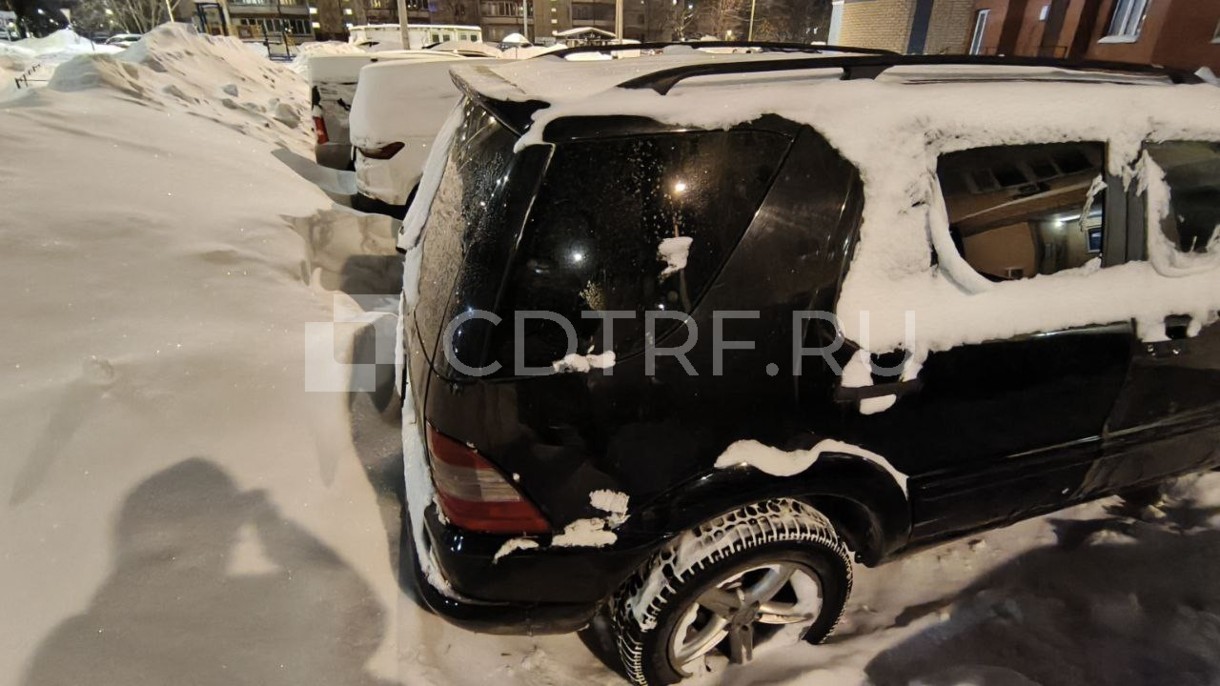 Легковой автомобиль, марка: Мерседес, модель: ML 320