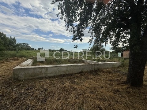 земельный участок, площадь 1 145 кв.м.