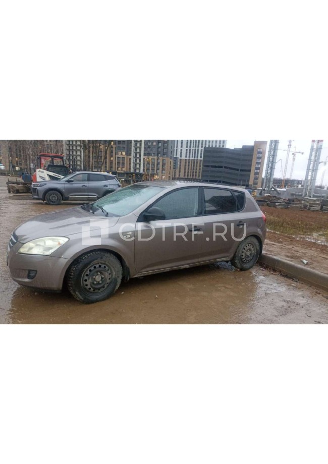 легковой автомобиль KIA ED (Cee'd)