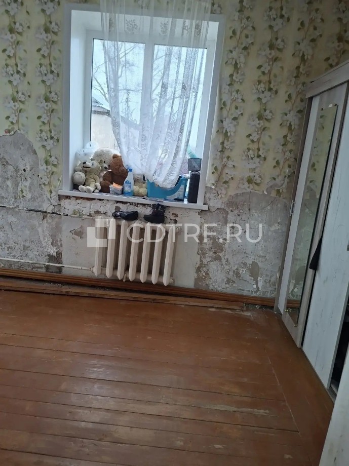 1/2 доля квартиры (кадастровый номер: 18:09:112027:86), должник - Талызин С.С.