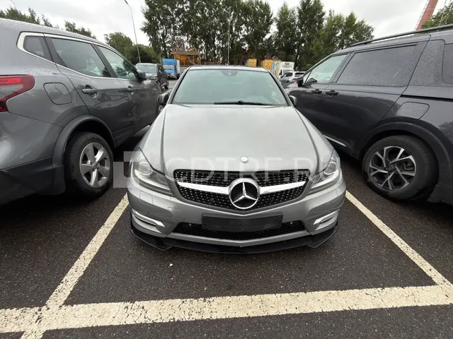 Легковой автомобиль, марки Mercedes-Benz C180, VIN: WDD2040491A551198, 2011 г.в.