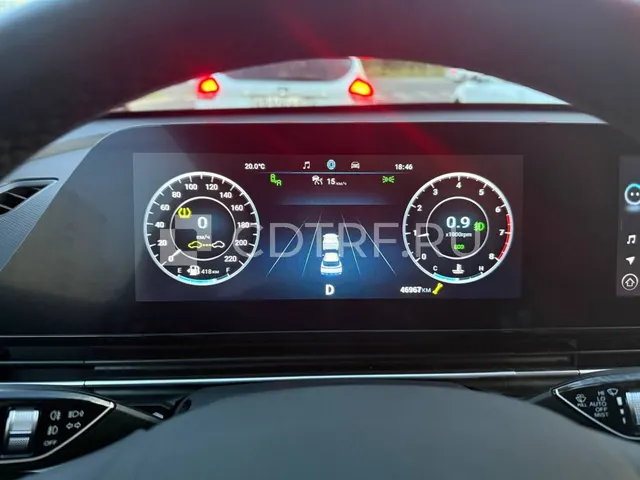 Автомобиль Omoda C5, 2023 г.в., VIN: LVVDB21B6PD116853. Находится в залоге у Банка ВТБ (ПА