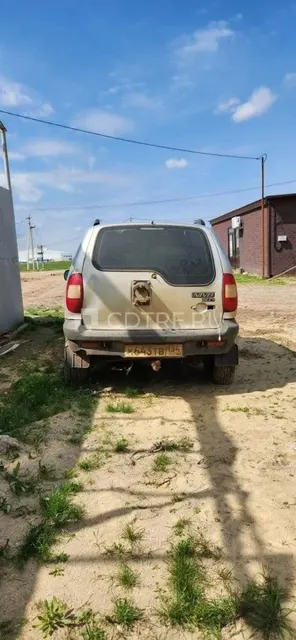 Шевроле Нива 2007 год выпуска.