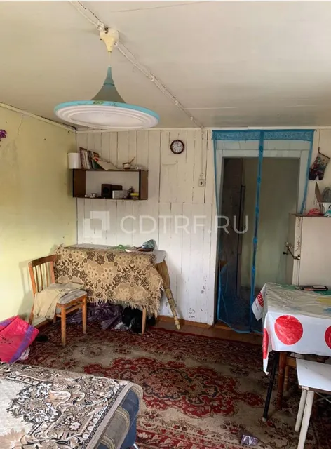 Земельный участок, площадь 482 кв.м. Жилой дом, площадь 20,4 кв.м.