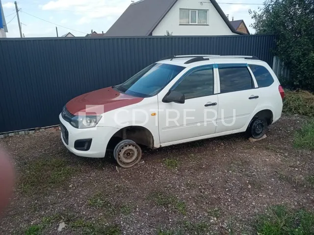 Легковой автомобиль LADA KALINA