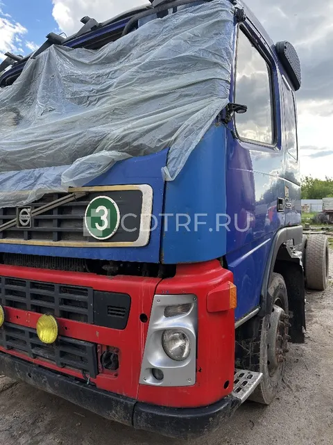 Грузовой-Тягач Седельный VOLVO FM 4X2, 2006 года выпуска, VIN YV2JH30A86B423886