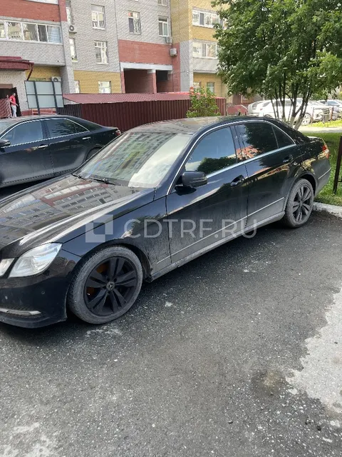 Автомобиль MERCEDES- BENZ E 350 4 MATIC 2010 года выпуска, VIN WDD2120871A306132.