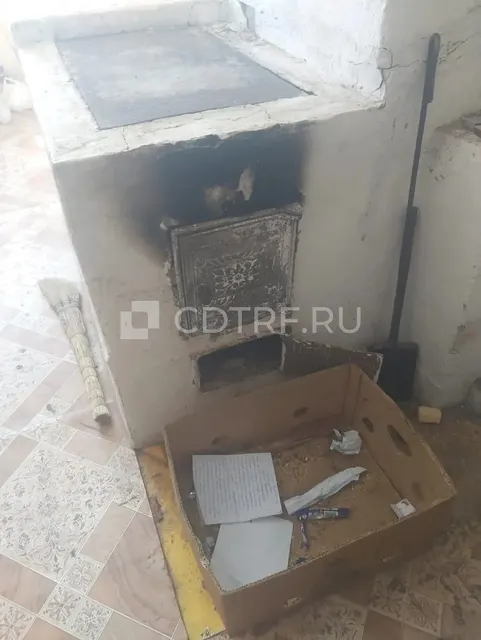 Жилое помещение, площадь 37,1 кв.м., доля: 1/2