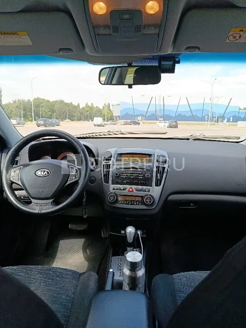 Легковой автомобиль КIA Ceed, 2008 г.в., цвет: серый, VIN: XWEFF522380001056