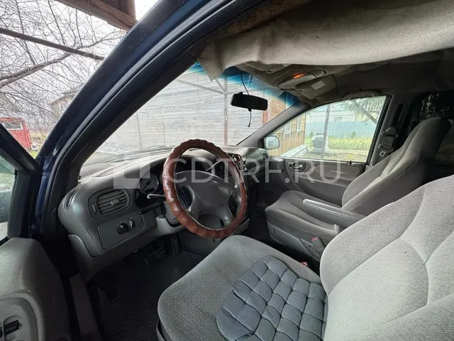 Автомобиль CHRYSLER VOYAGER LX легковой универсал, VIN 1C4GJ25B23B171116, 2002 г.в.