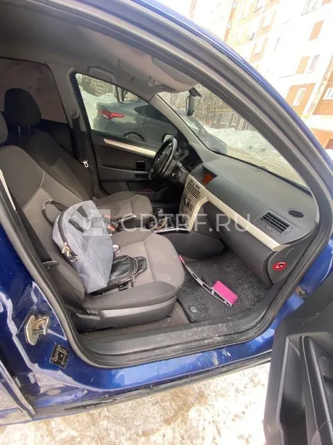 Лот №1 Легковой автомобиль, марка: Opel , модель: Astra, год изготовления: 2008