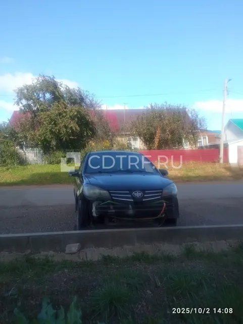 Легковой автомобиль FAW V5