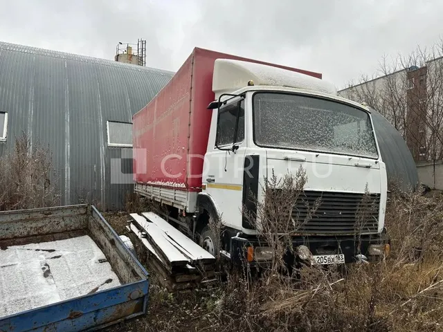 Грузовой бортовой автомобиль МАЗ 437041-262